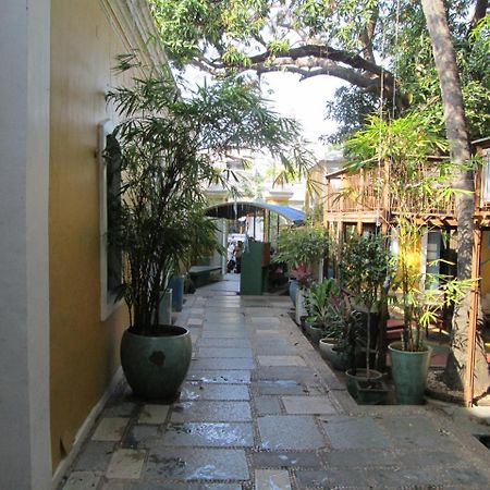 Hotel Du Parc Pondicherry Exterior foto